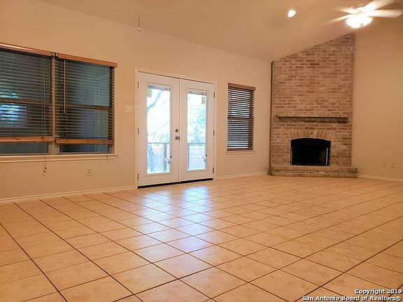 3rd image of 17126 Silverwood Dr
