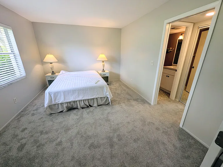 5856 Palm Aire Ln #104 — Photo 14