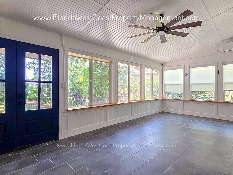 4667 Hamlets Grove Dr — Photo 20