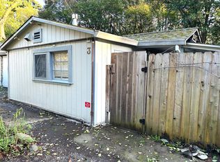 584 Dutton Ave APT 3, Santa Rosa, CA 95407