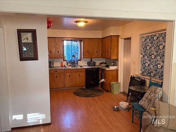 3rd image of 1219 14th St