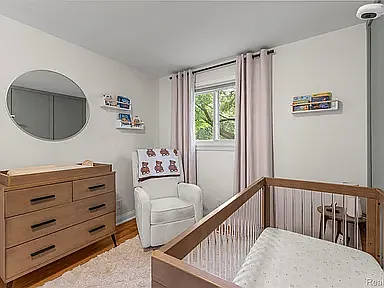 520 Byron St — Photo 32