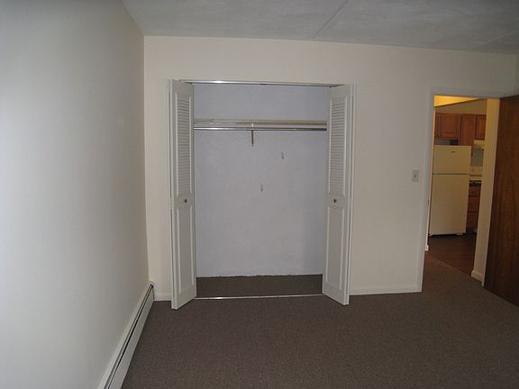2nd image of 11 Pond St APT 11