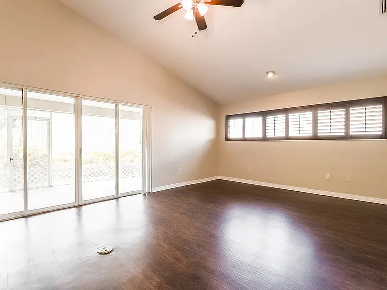 1436 Lake Marion Dr — Photo 3
