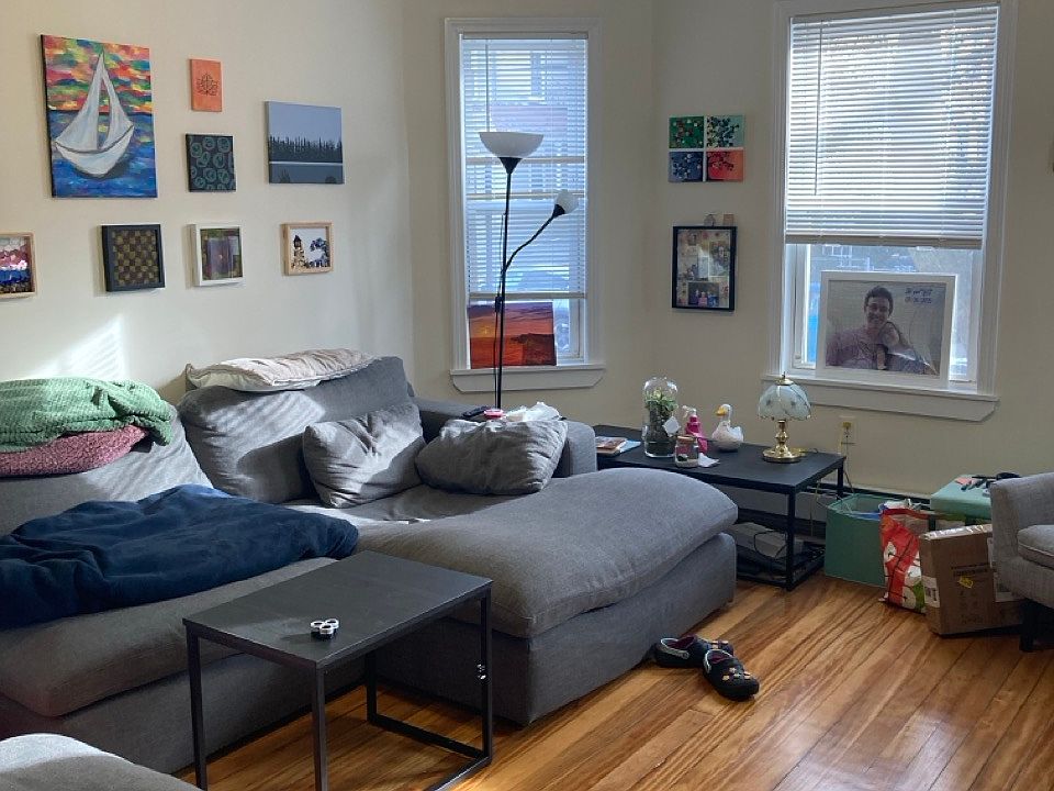 1st image of 44 Linden Ave #1