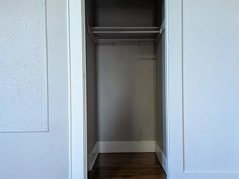753-758 Jersey Ave #6 — Photo 8