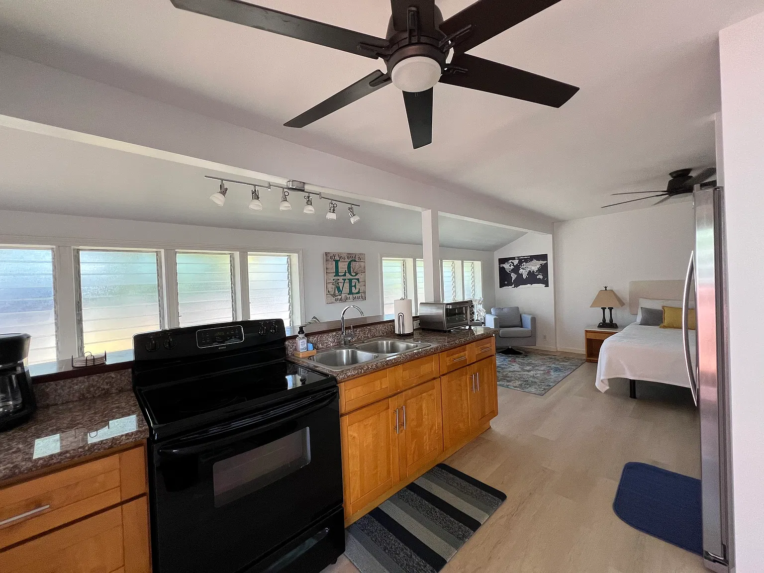 Maluniu Roommate, Kailua — Photo 3