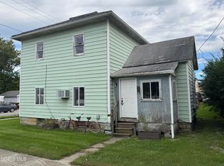 302 E Lawrence St, Montpelier, OH 43543