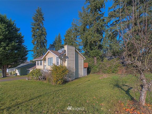 4th image of 1574 NE Odin St