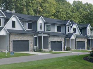 51098 Cherry Rd, Granger, IN 46530