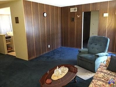 3rd image of 1103 W Avenue J9