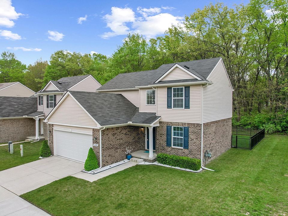 1st image of 10344 Scarlet Oak Dr