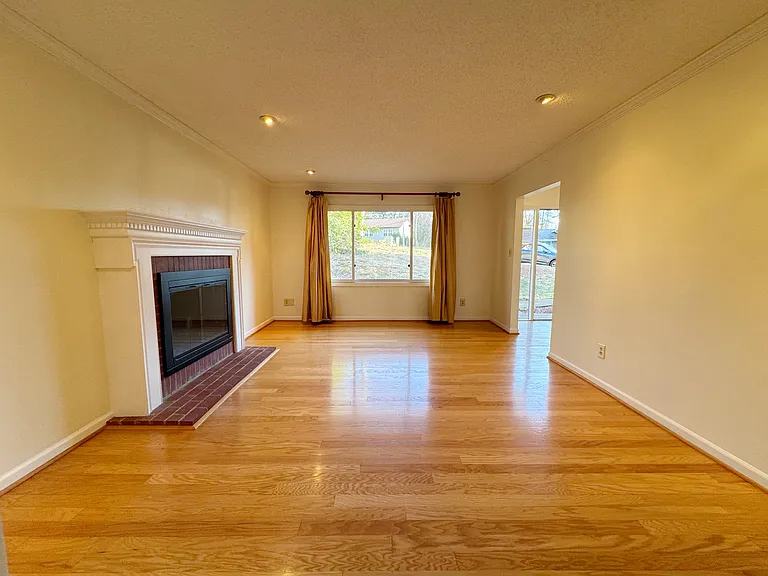 7 Gardenwood Ln — Photo 6