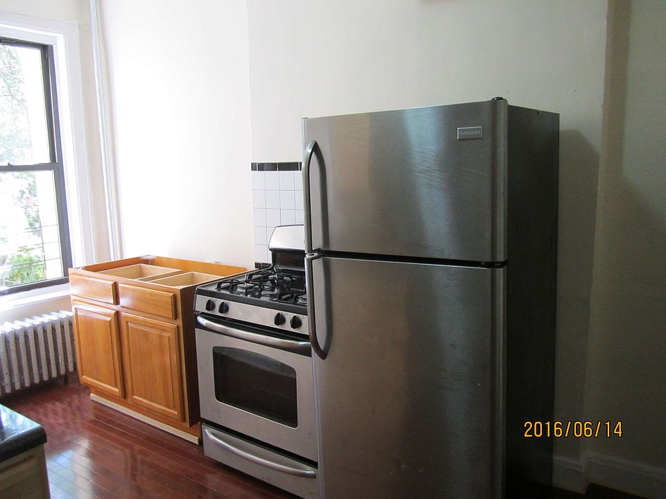 1st image of 2300 Atlantic Ave APT 2R