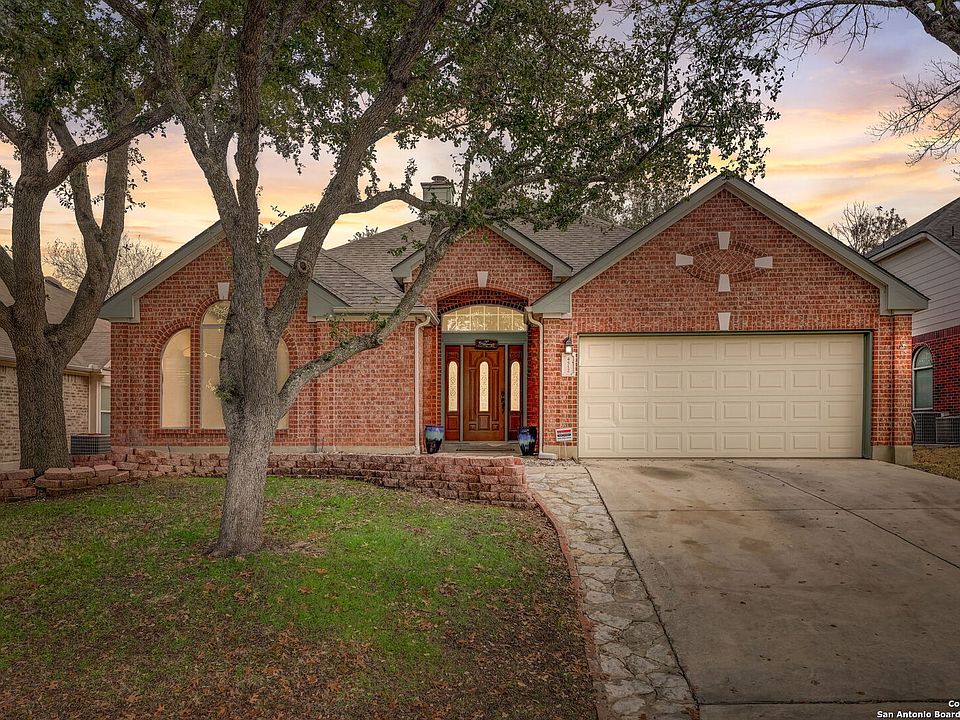 1st image of 4512 Meadow Creek Dr