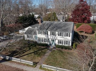 35 Old Boston Post Rd, Old Saybrook, CT 06475