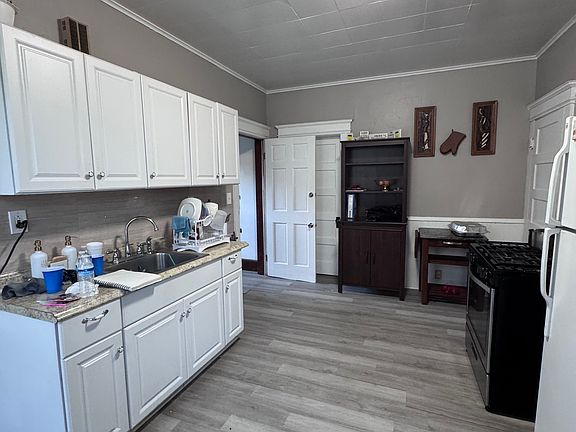 4th image of 3 Holbrook Street