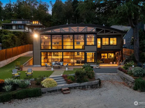 5236 40th Avenue W, Seattle, WA 98199