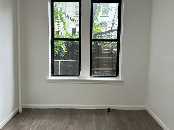 2204 Clarendon Road image 1 of 13