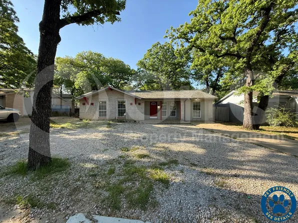 810 Pleasant Hills Dr, Dallas, TX 75217