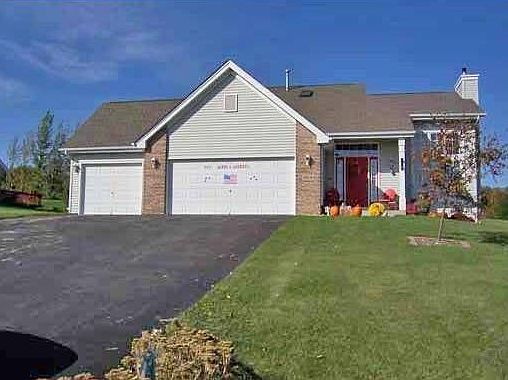 2nd image of 6908 N Holly Ln