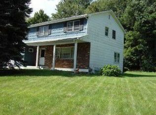 99 Old Pascack Rd, Pearl River, NY 10965