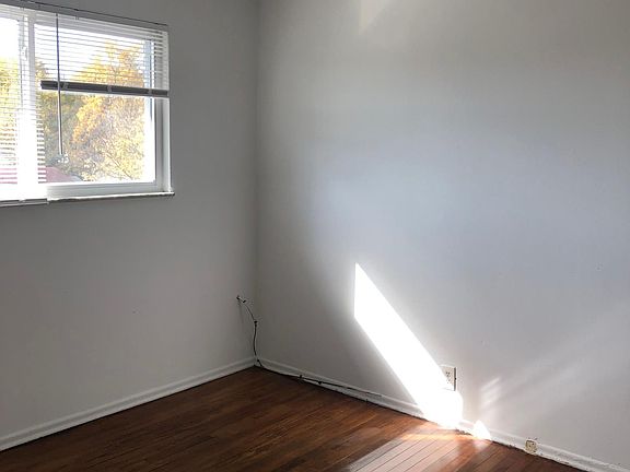 4th image of 10973 Warwickhall Dr APT 3