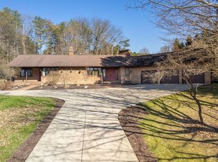 6056 Breed Rd, Camillus, NY 13031
