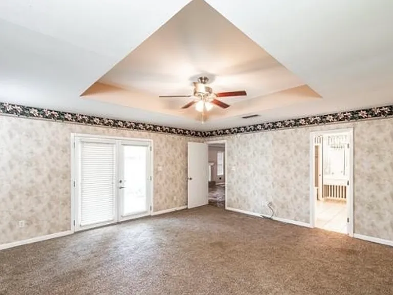 2407 Arlington Pl — Photo 20
