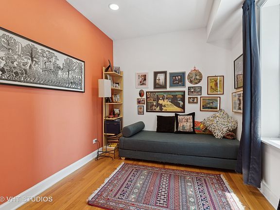 5th image of 2913 W Leland Ave APT 2