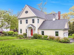 17 Park Pl, Darien, CT 06820