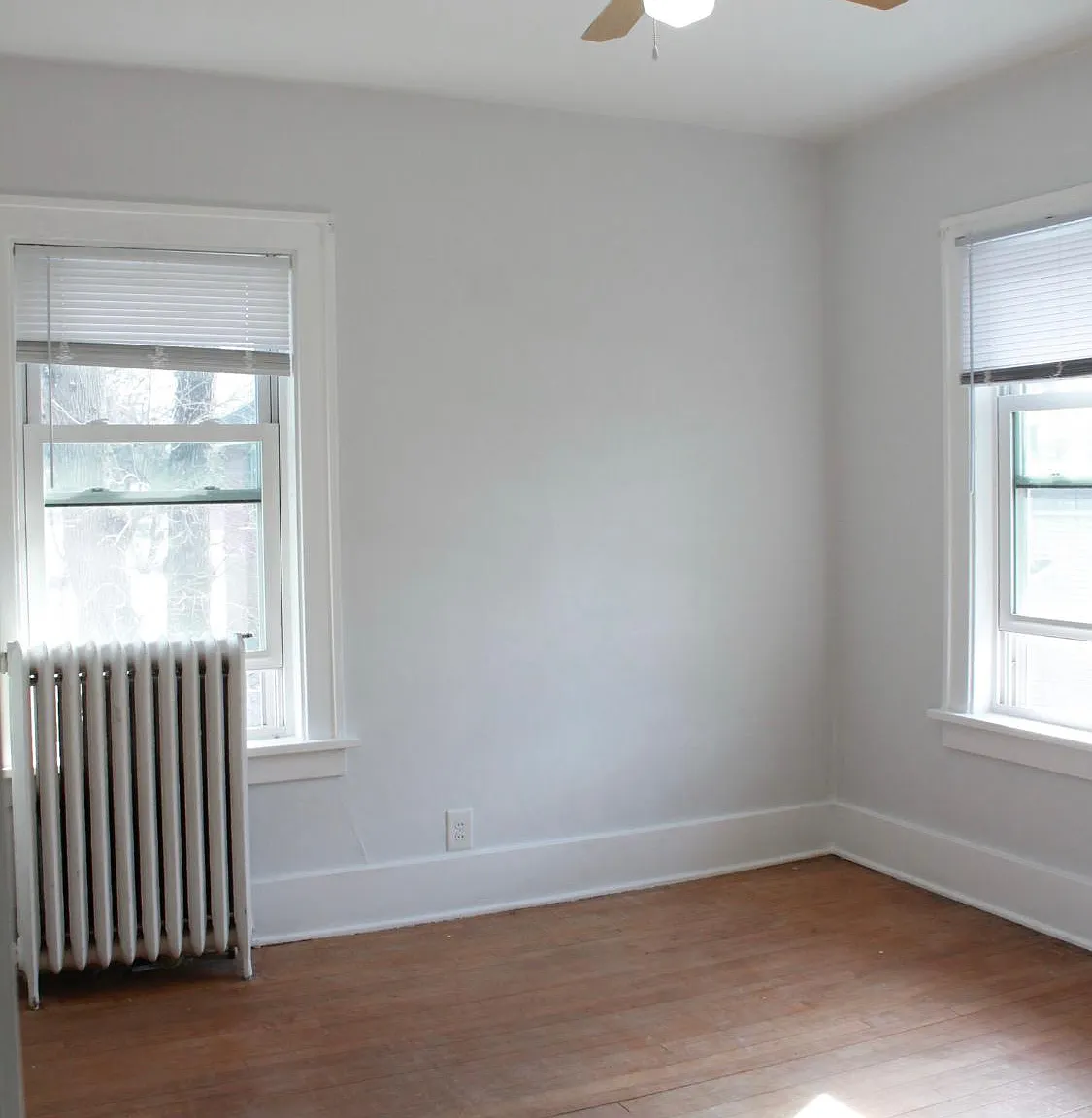 4 bed, 1200 sqft, $1,550 — Photo 2
