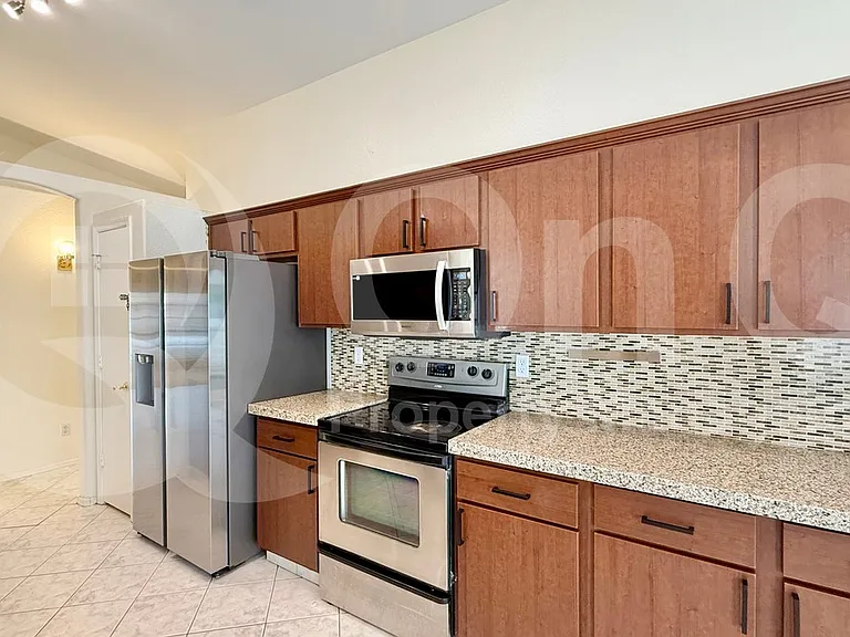 157 W Moore Ave — Photo 3