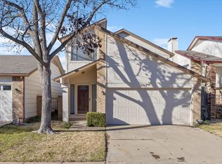 2917 Southern Cross Dr, Garland, TX 75044