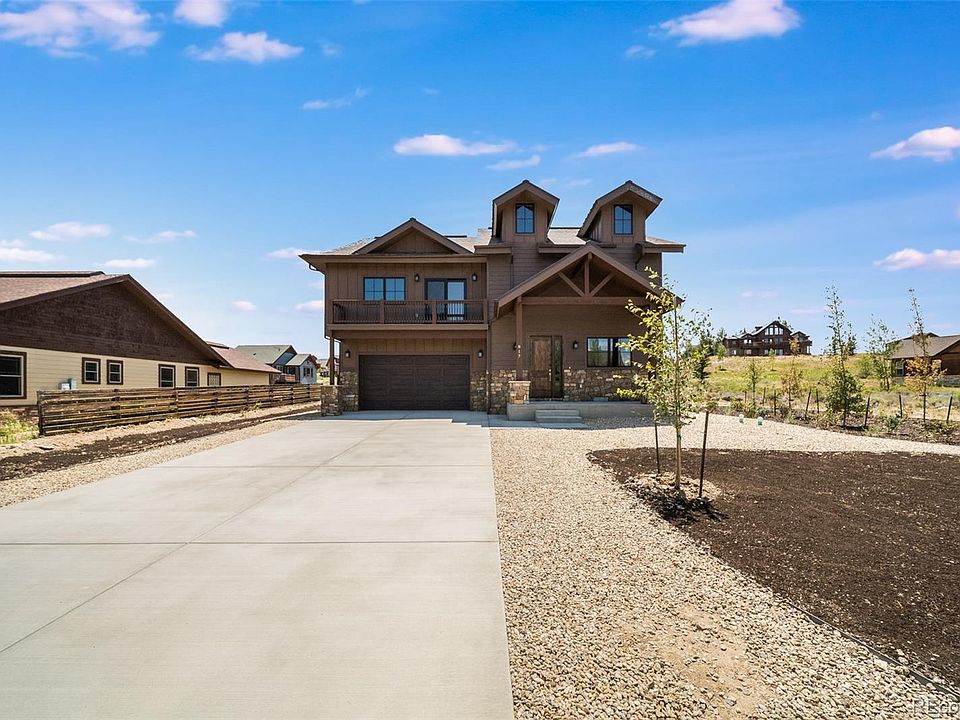 1st image of 817 Saddle Ridge Circle