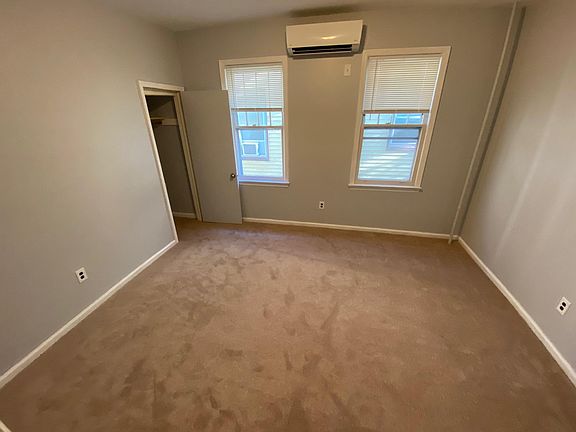 3rd image of 204 S 4th Ave #2