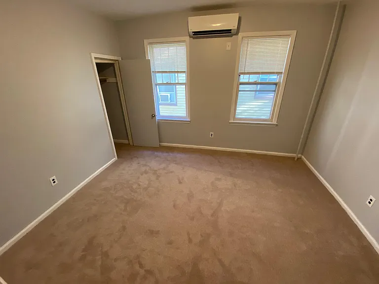 204 S 4th Ave #2 — Photo 3