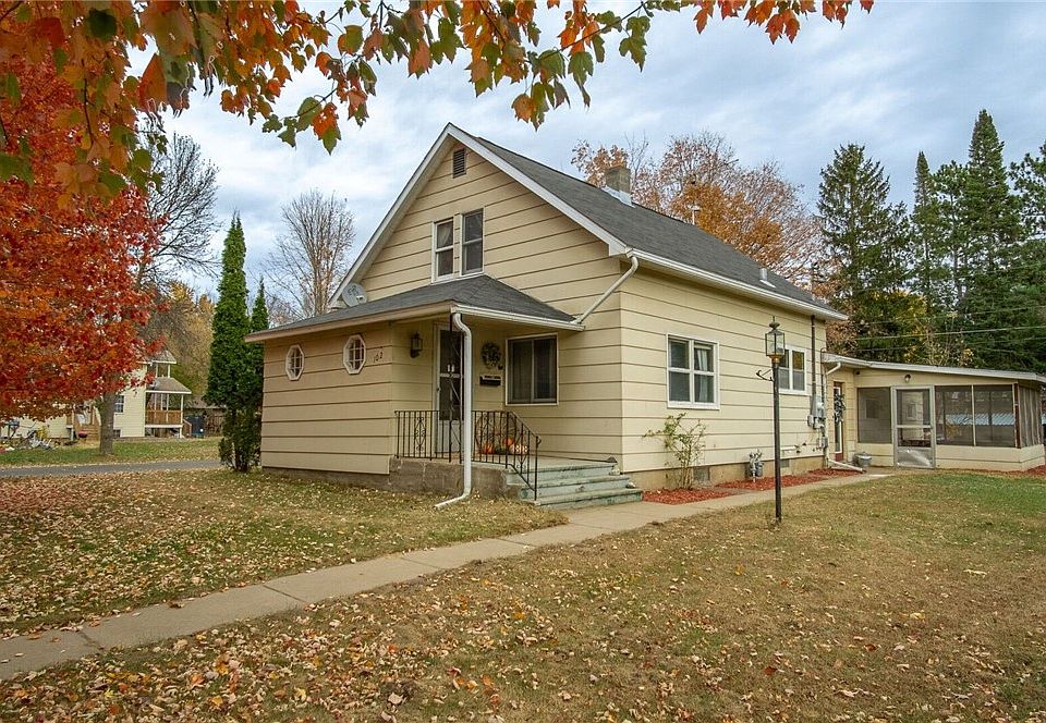 1st image of 102 SE 14th Street