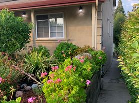 4460 Stanford Ave, Castro Valley, CA