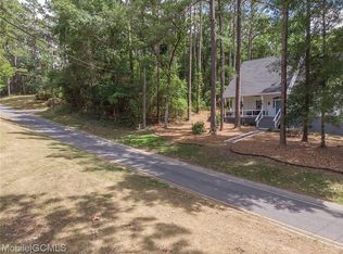 615 Ridgewood Dr #64, Daphne, AL 36526