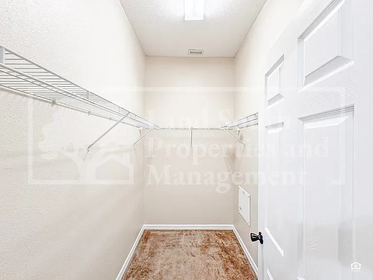 1762 Altavista Cir — Photo 24