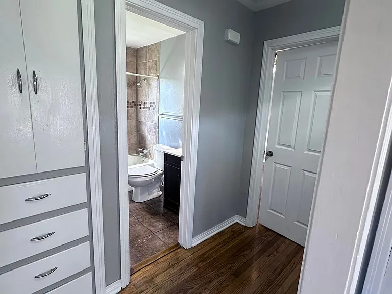 837 W Moore Ave — Photo 35