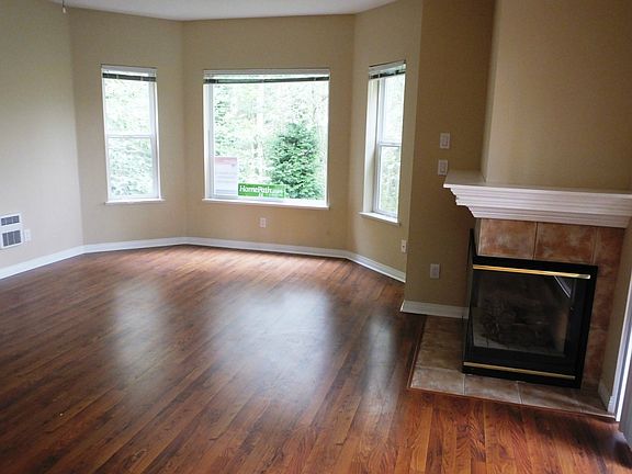 3rd image of 12439 NE Totem Lake Way #A110