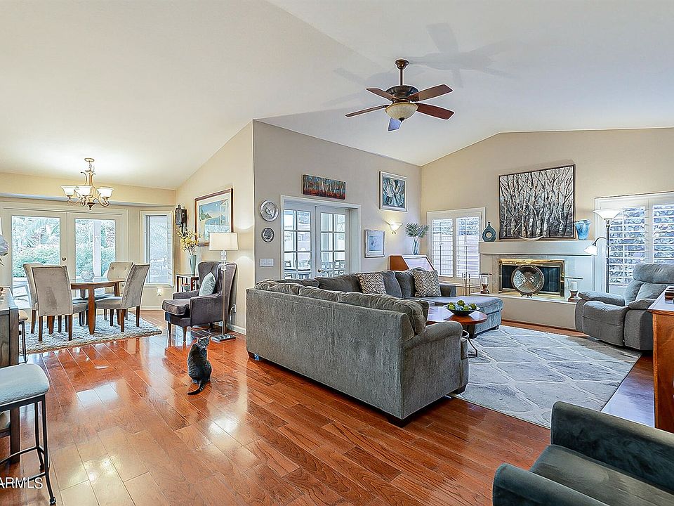 1st image of 15765 W Fairmount Ave
