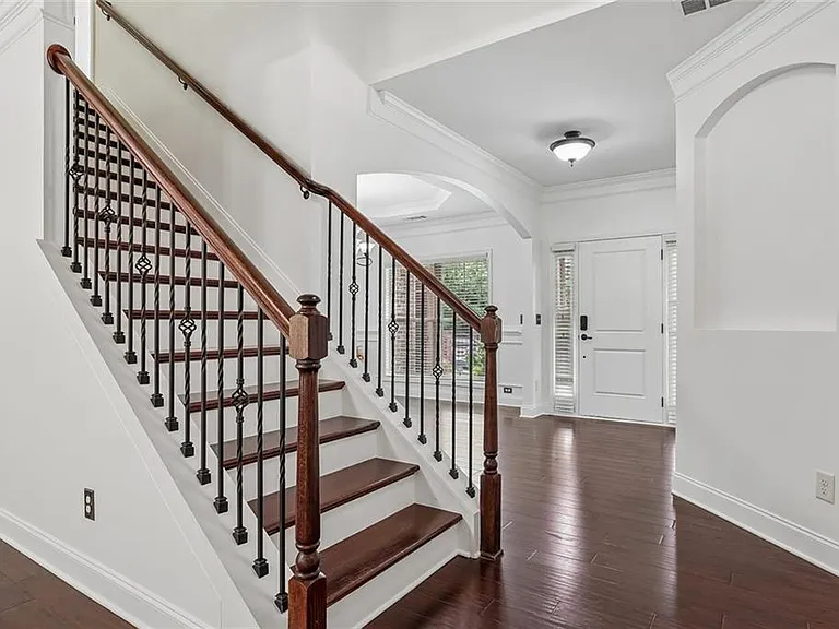 5811 Kendrix Ridge Dr — Photo 31