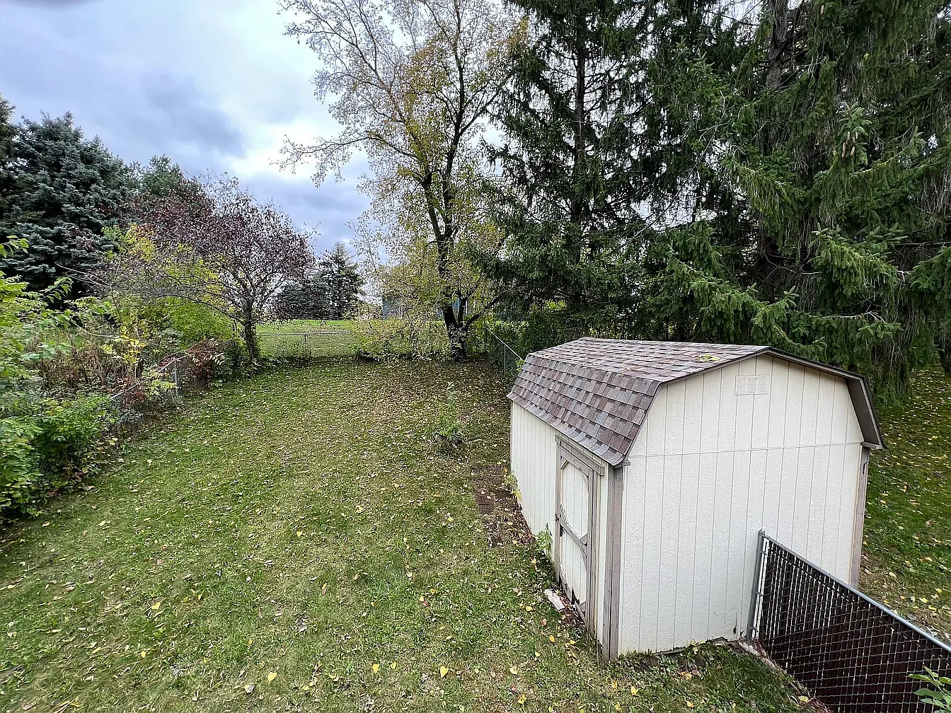 3 bed, 1402 sqft, $1,850 — Photo 4