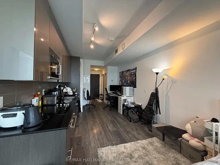403 Church St #1506 — Photo 8