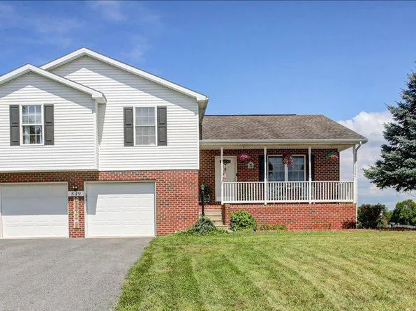 849 Lindia Dr, Chambersburg, PA 17202