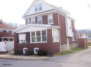 409 26th St, Altoona, PA 16602