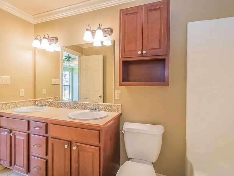 926 Lillian Michel Dr — Photo 10